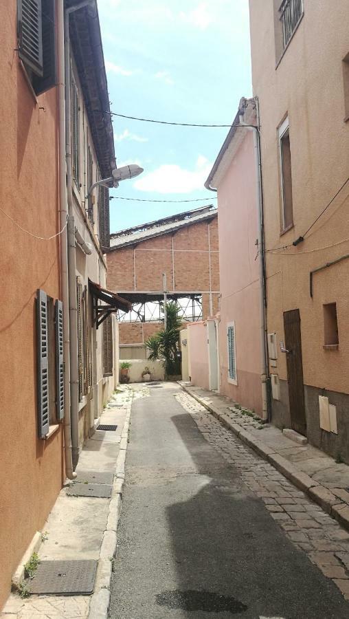 לה קיוטאט Studio Idealement Place, Calanques Et Centre Ville מראה חיצוני תמונה
